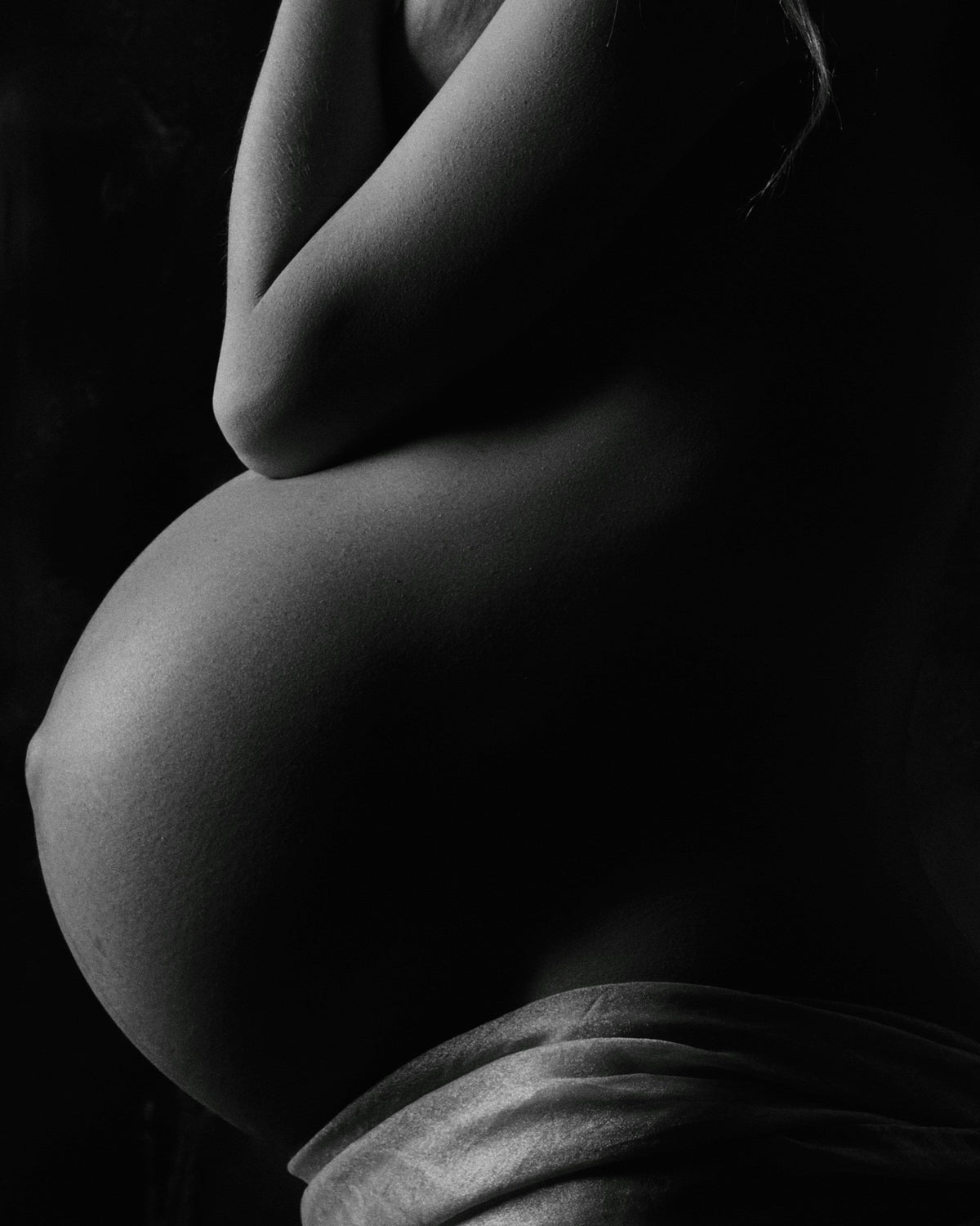 Safe Skincare During Pregnancy: What to Use, What to Avoid